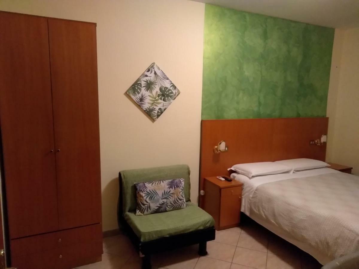 Affittacamere Volusia House Рим Экстерьер фото